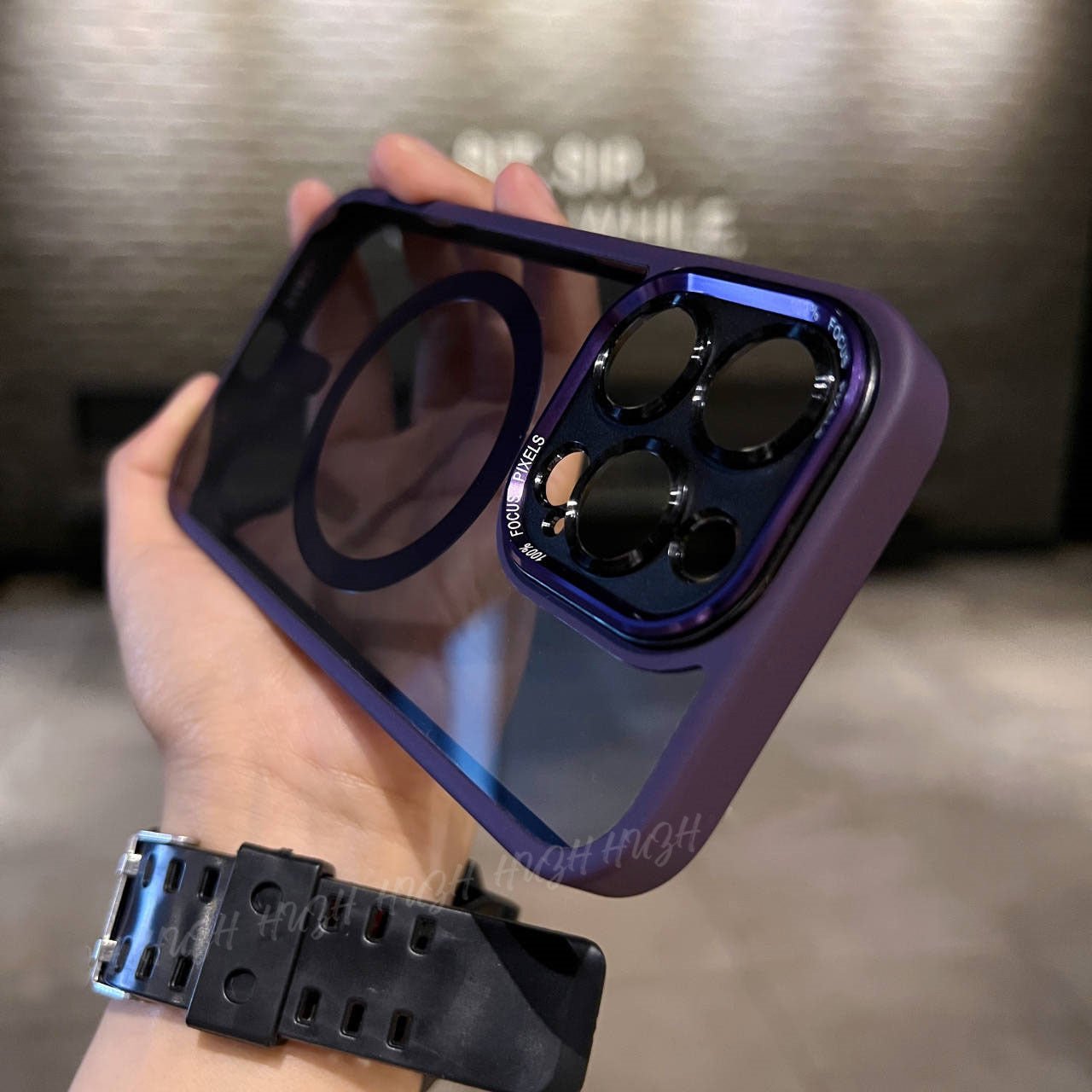 Metal Lens Transparent Magnetic Case for iPhone 15 Pro Max - TechNest